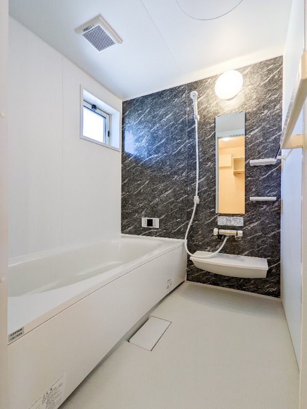 バス・シャワールーム　図面と現状に相違がある場合には現状を優先