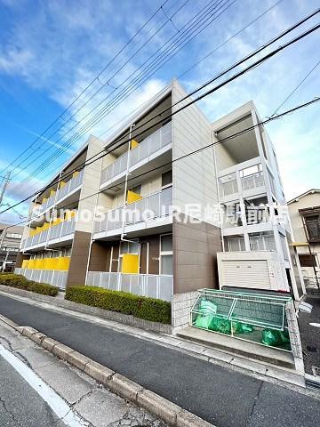 建物外観　落ち着いた雰囲気の外観です