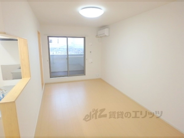 居室・リビング　洋室