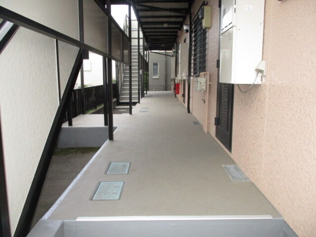 エントランス　外廊下