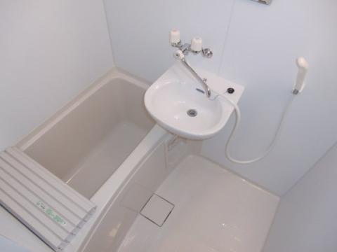 　バス・シャワールーム　バス