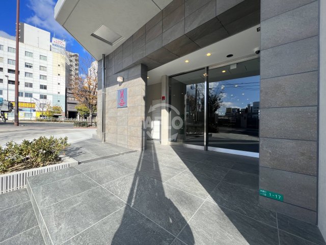 エントランス　エグゼ難波WESTリバー　エントランス