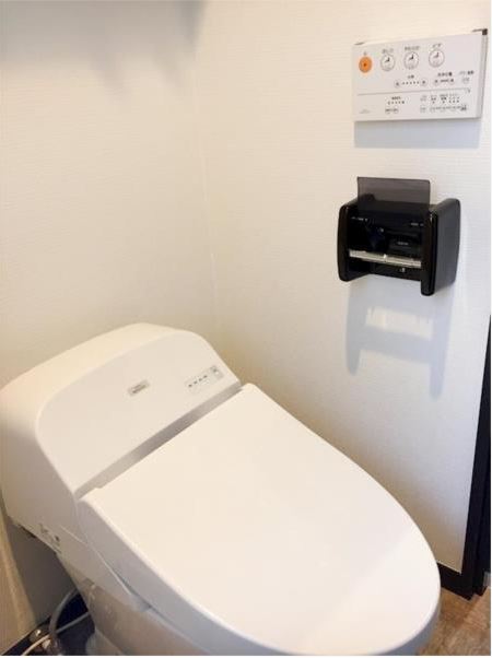 トイレ　トイレ