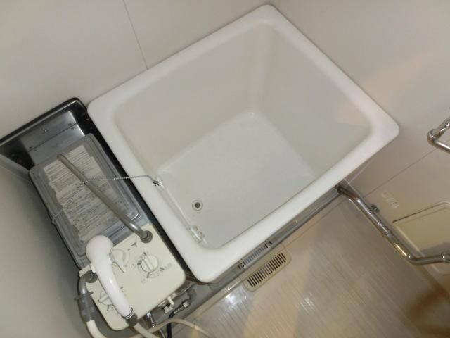 バス・シャワールーム　バランス釜