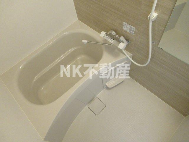 バス・シャワールーム　日々の疲れを癒すお風呂付です