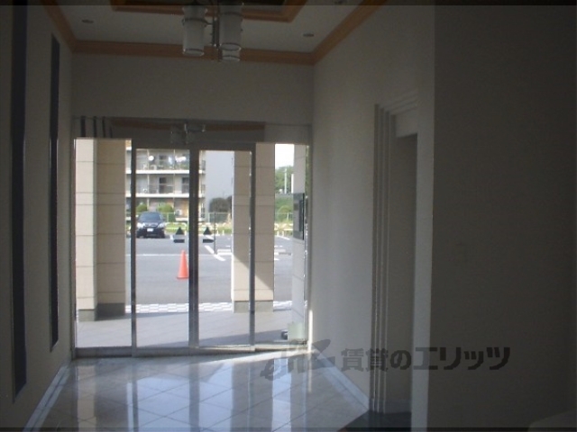 ロビー　ロビー