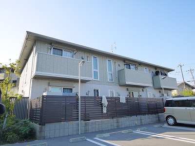 建物外観　落ち着いた雰囲気の外観です