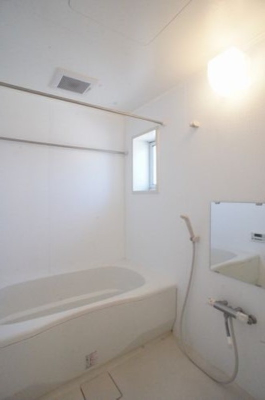 バス・シャワールーム　図面と現状に相違がある場合には現状を優先