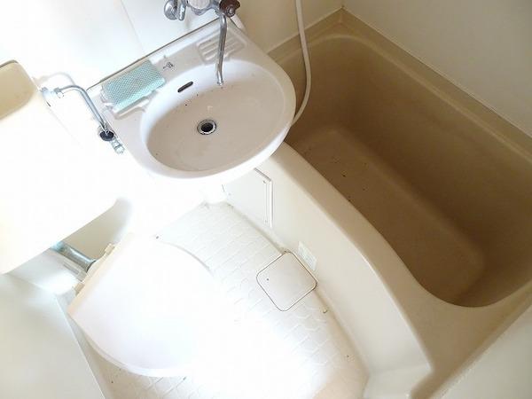 バス・シャワールーム　バスルーム！