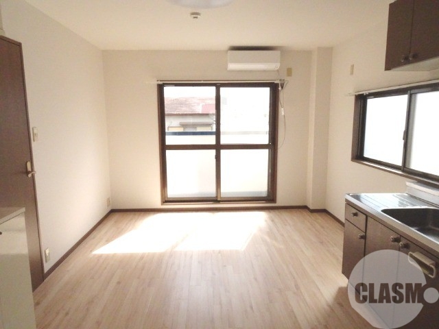 居室・リビング　広々としたリビング♪