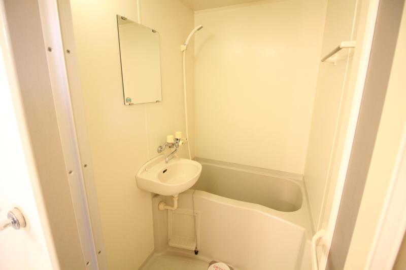 バス・シャワールーム　1　バス