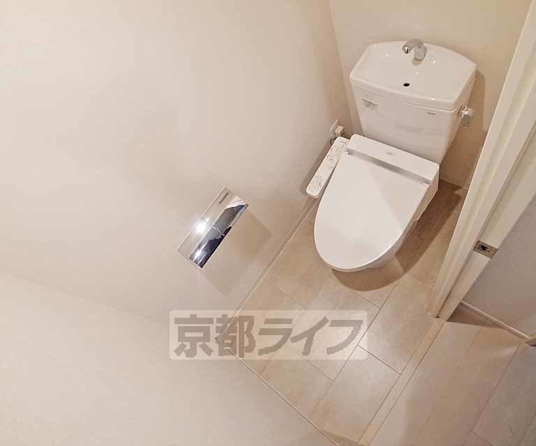 トイレ　ウォシュレット完備