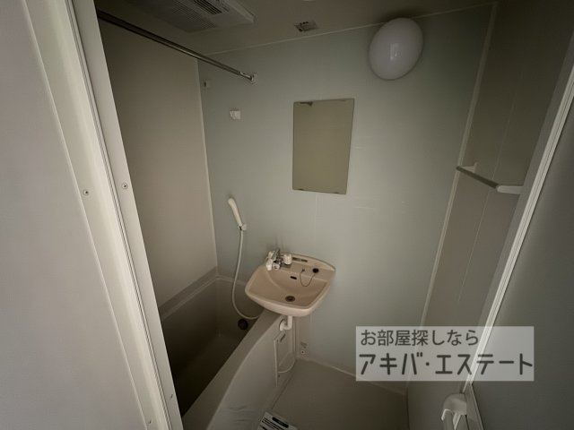 バス・シャワールーム　同一仕様写真