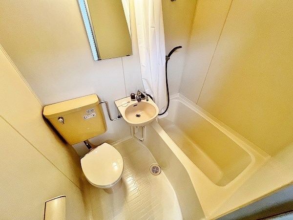 バス・シャワールーム　★掃除のしやすい3点ユニットバス★