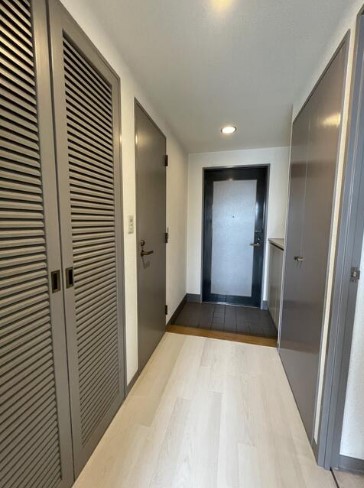 玄関　他部屋参考写真