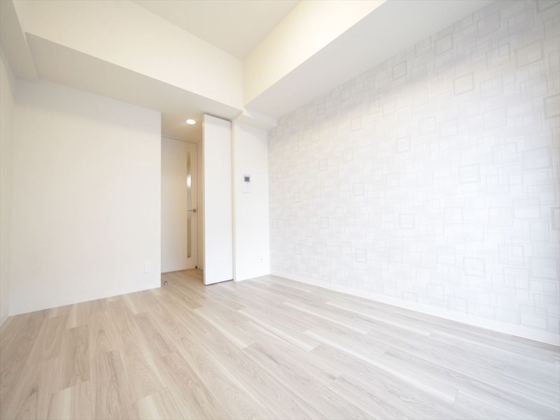 居室・リビング　洋室8.5帖　クローゼット付（収納充実してます）