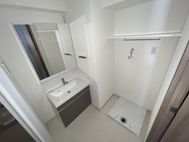 洗面設備　広い洗面スペース