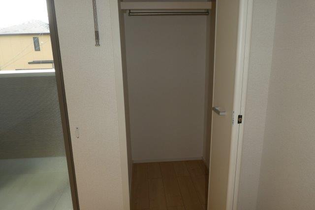 収納　クローゼット