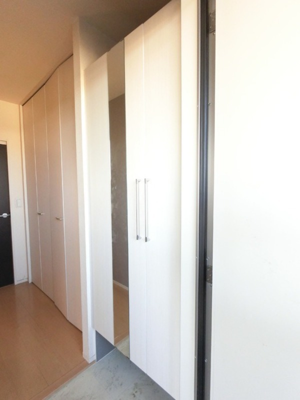 玄関　図面と現状に相違がある場合には現状を優先