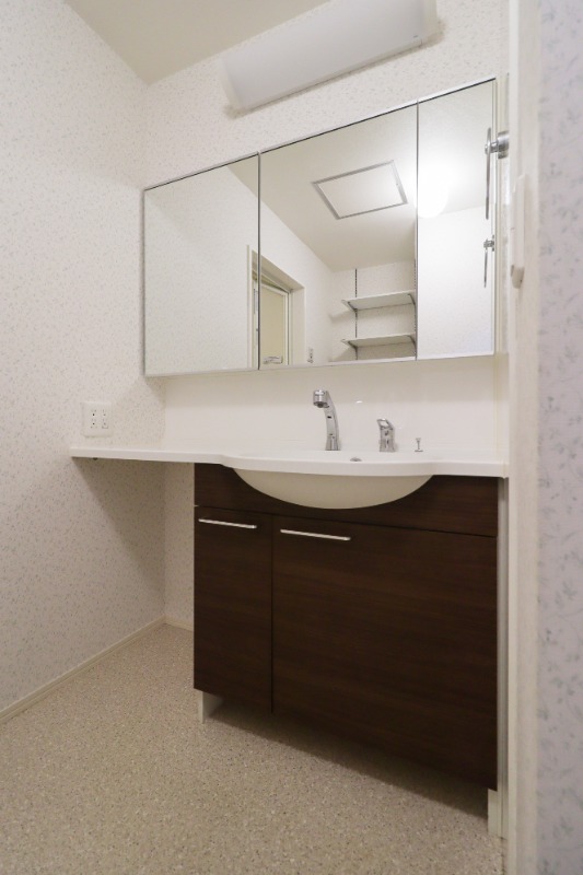 洗面設備　図面と現状に相違がある場合には現状を優先