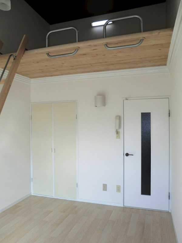 居室・リビング　サニーハイム　室内