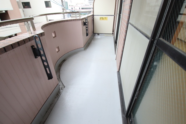 バルコニー　別室の参考写真です。※現況優先