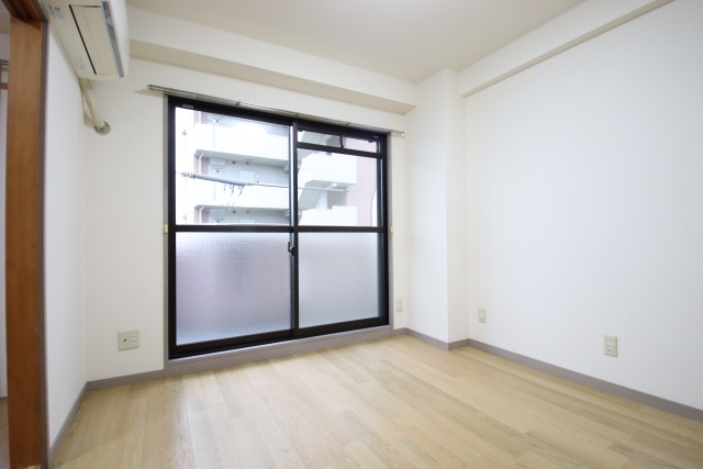 居室・リビング　別室の参考写真です。※現況優先