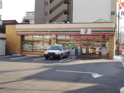 その他　セブンイレブン名古屋金山4丁目店（その他）まで326m