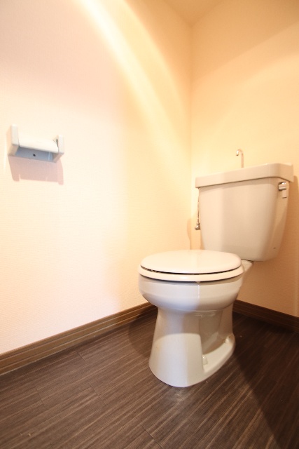 トイレ　別室の参考写真です。※現況優先