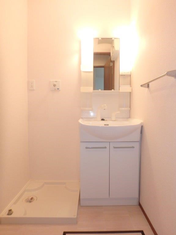 洗面設備　洗髪洗面化粧台