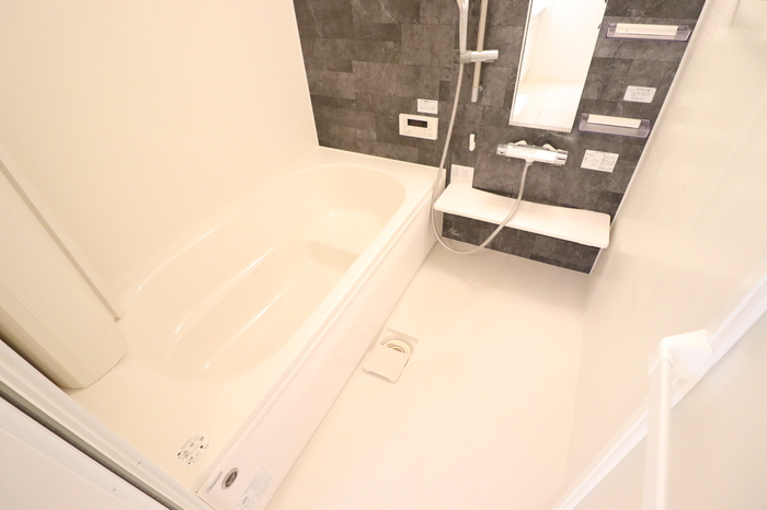 バス・シャワールーム　浴室