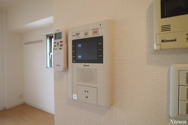 セキュリティ　モニター付きインターホンです