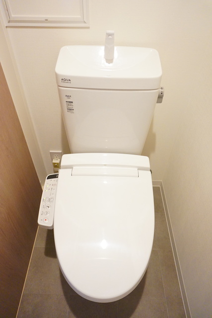 トイレ　洗浄便座付です！毎日清潔・快適にお過ごしいただけます♪