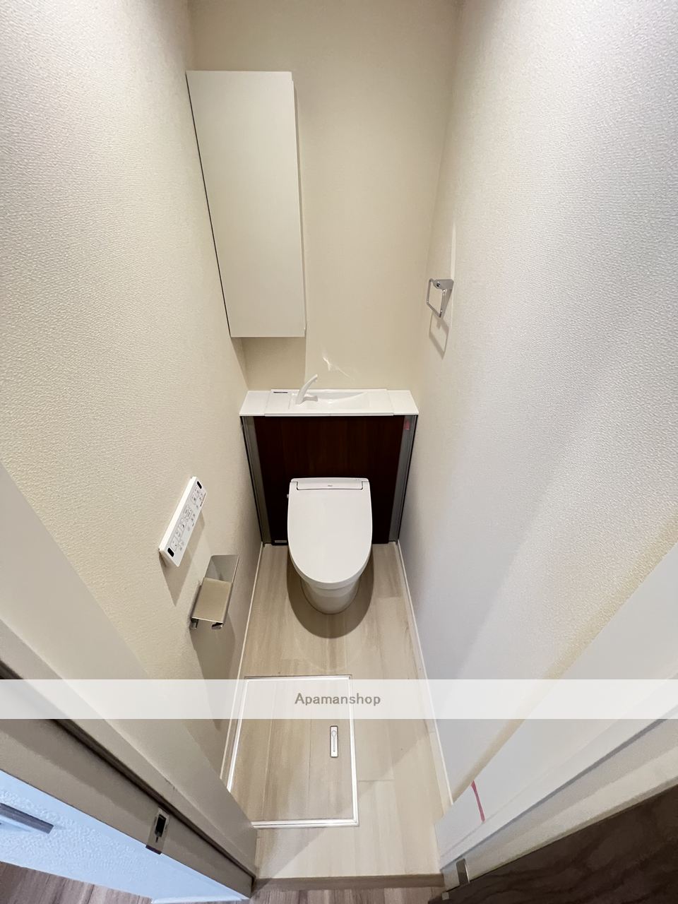 トイレ　※同メーカー施工同商品