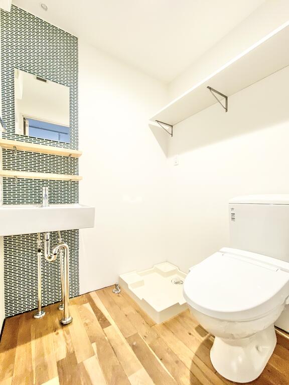 トイレ　デザイン性のあるすっきり空間