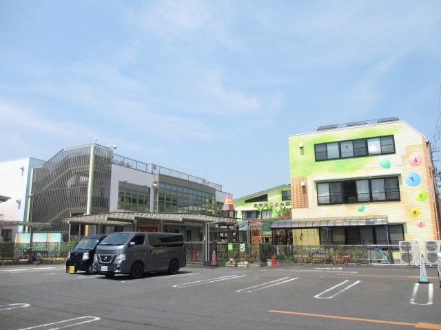 幼稚園・保育園　認定こども園あゆみこども園（幼稚園・保育園）まで520m