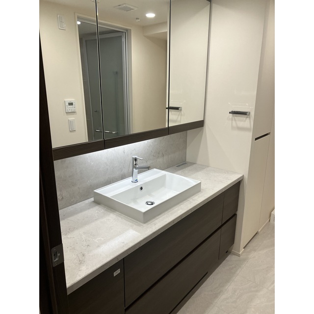 洗面設備　洗面所