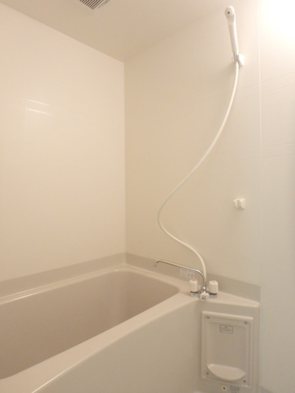 バス・シャワールーム　図面と現状に相違がある場合には現状を優先