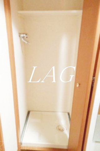 その他設備　室内洗濯機置き場です。