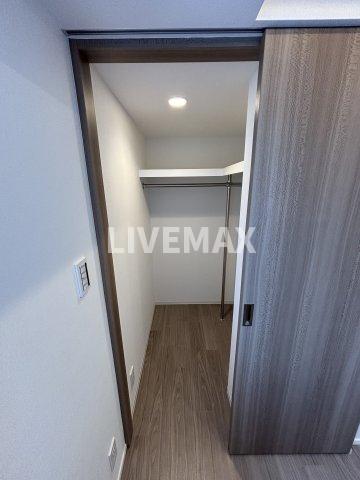 収納　ウォークインクローゼット