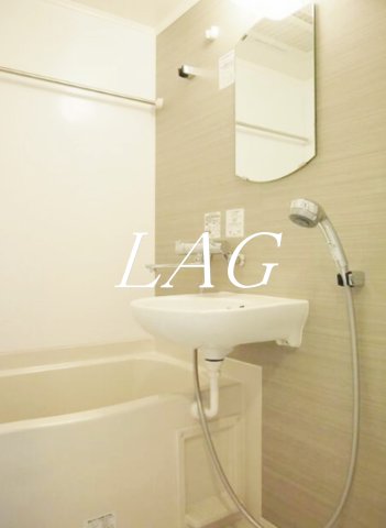 バス・シャワールーム　お風呂です。