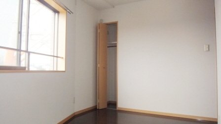 収納　洋室６帖です