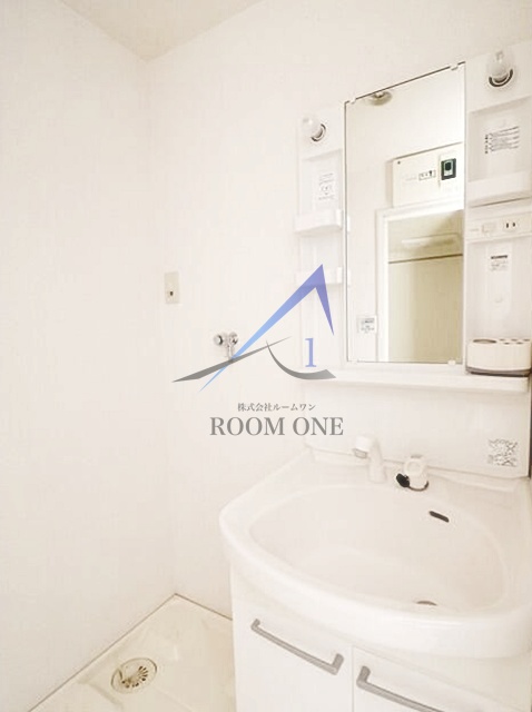 洗面設備　独立洗面台です。