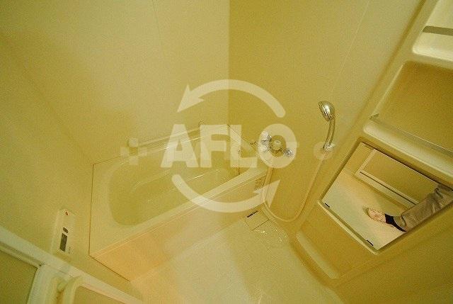 バス・シャワールーム　グラマシー立売堀　浴室