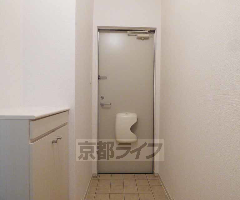 玄関　玄関です。