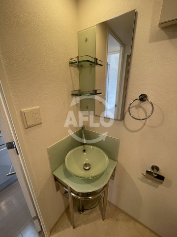 洗面設備　SEST新大阪　洗面台