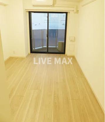 居室・リビング　別号室参考写真