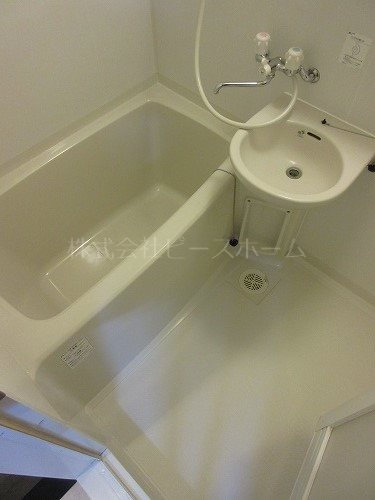 バス・シャワールーム　※別号室参考写真