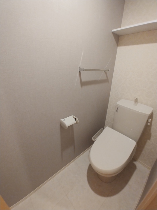 トイレ　温水洗浄暖房便座