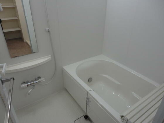 バス・シャワールーム　別室参考画像